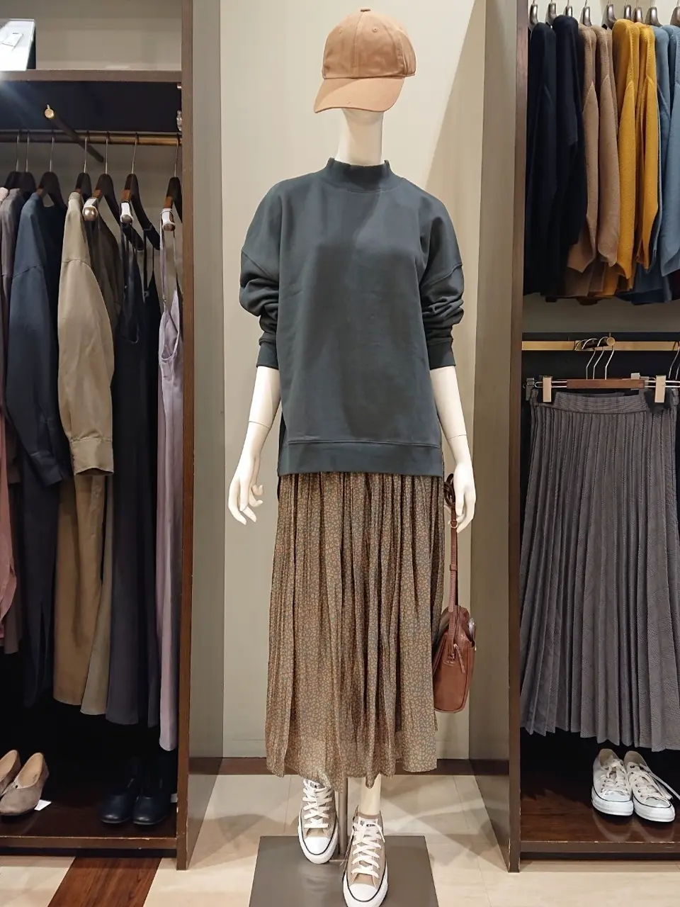 ANY 横田 コーディネート画像