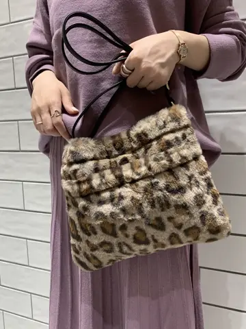 ANY Y コーディネート画像