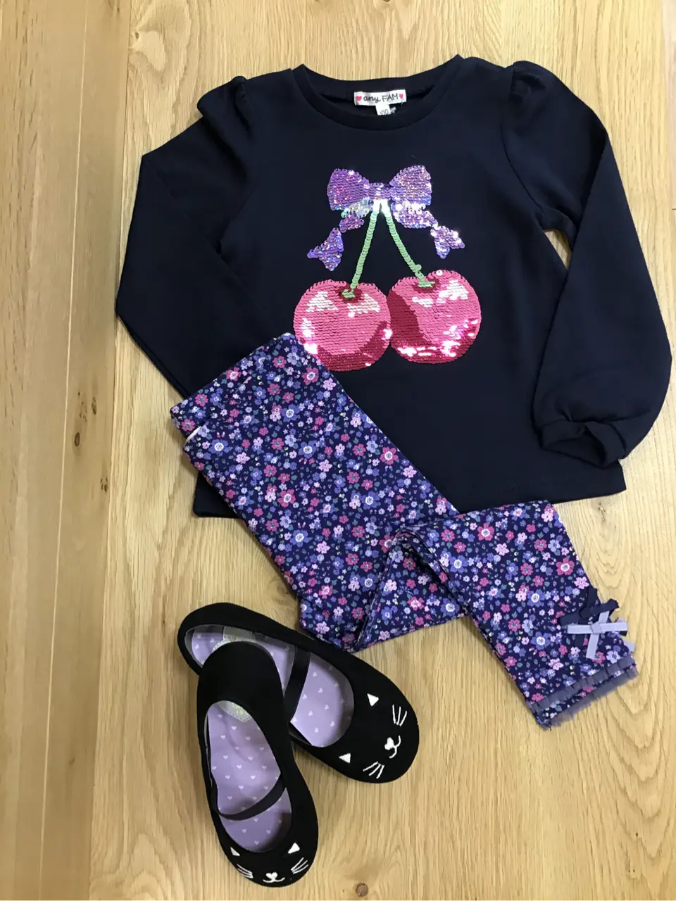 ANY 鈴木 コーディネート画像