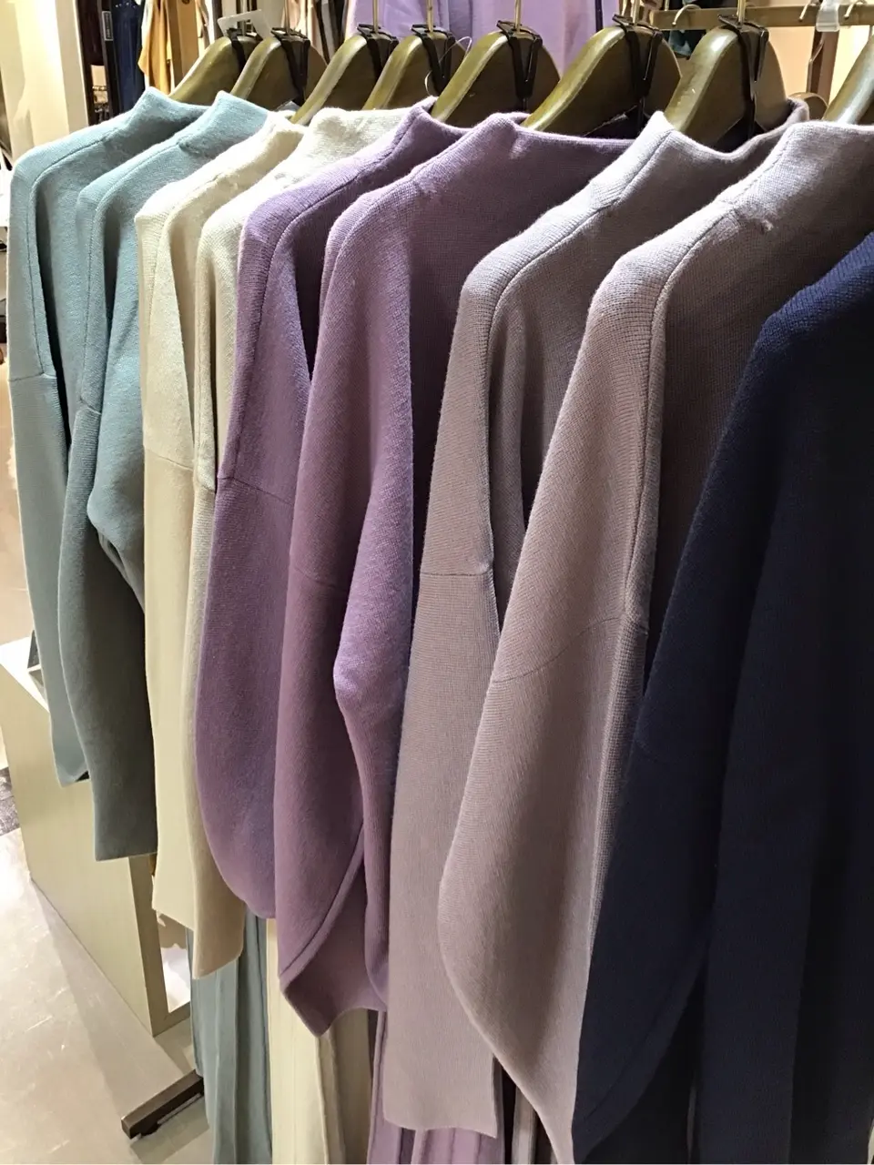 ANY 吉田 コーディネート画像