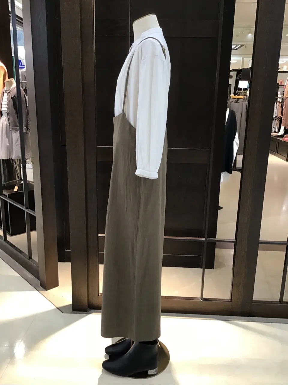 ANY 渡邊 コーディネート画像