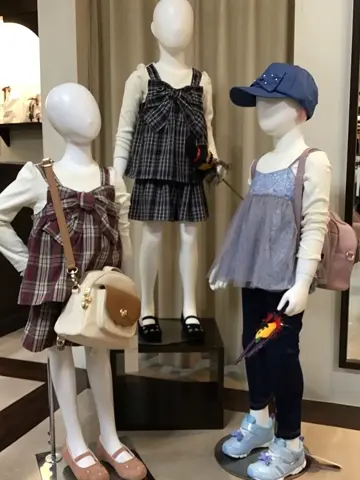 ANY 関 コーディネート画像