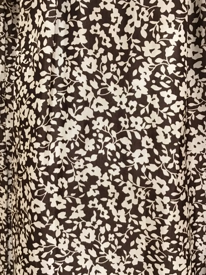 ANY 本吉 コーディネート画像