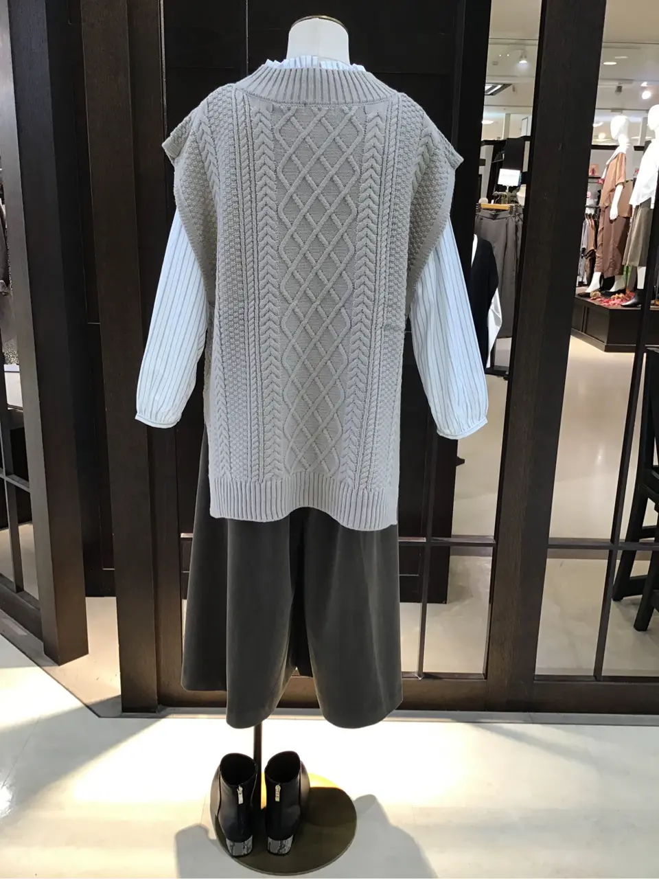 ANY 渡邊 コーディネート画像