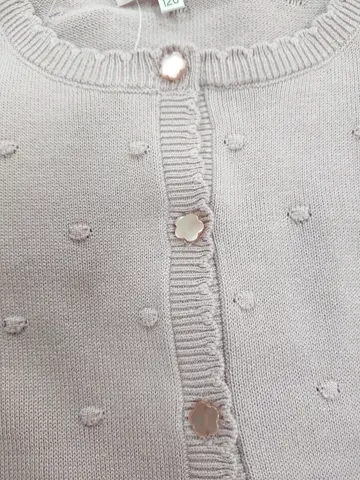 ANY 菱田 コーディネート画像