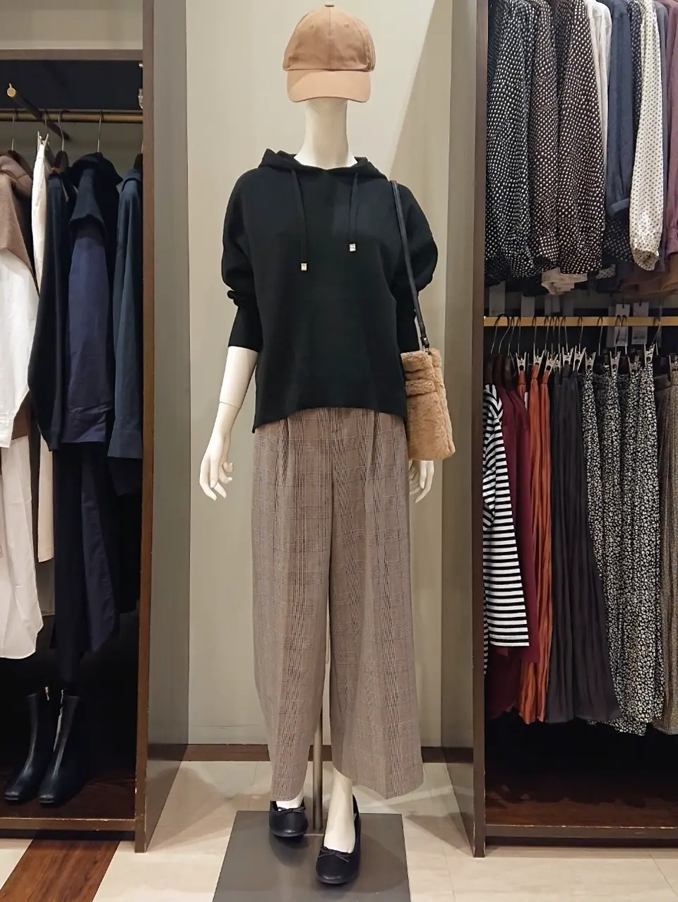 ANY 横田 コーディネート画像