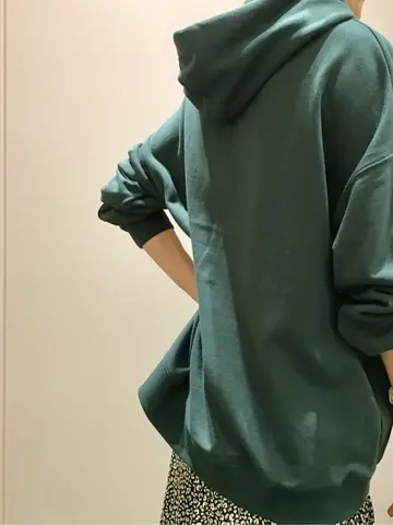 ANY 上岡 コーディネート画像