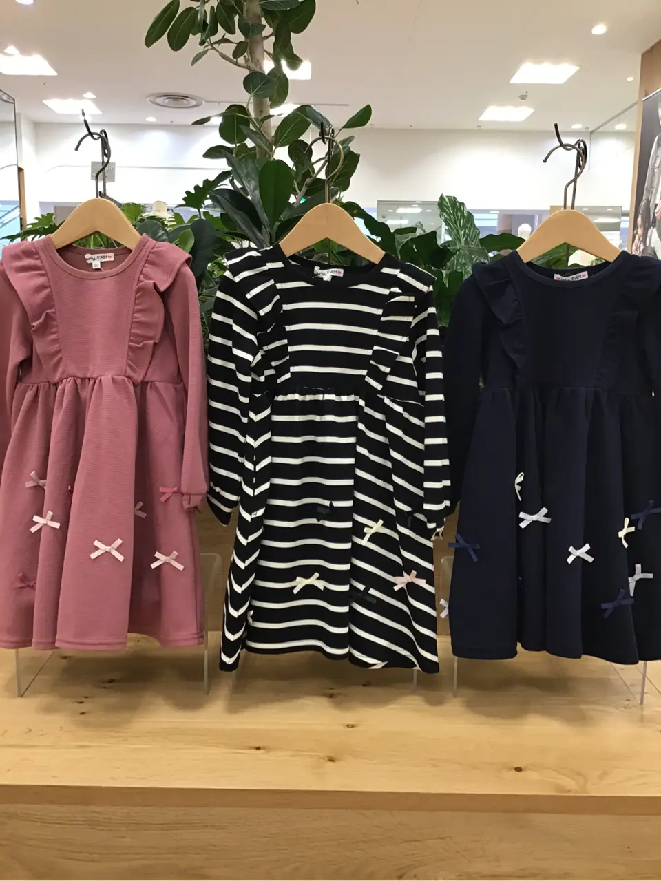 ANY 鈴木 コーディネート画像