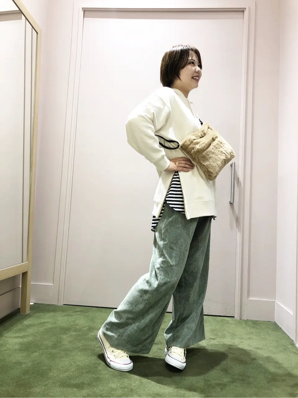 ANY 上岡 コーディネート画像