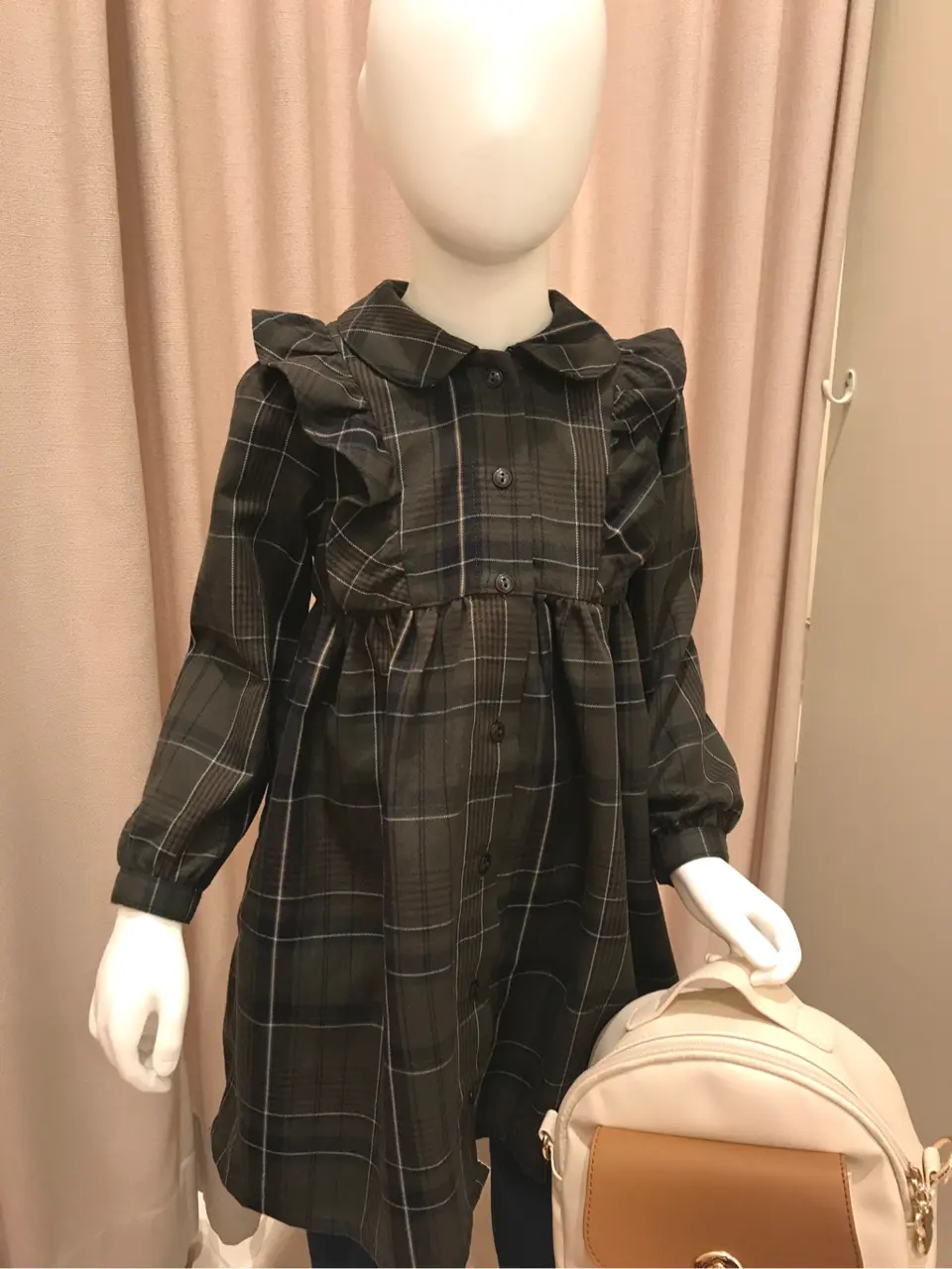 ANY 杉原 コーディネート画像