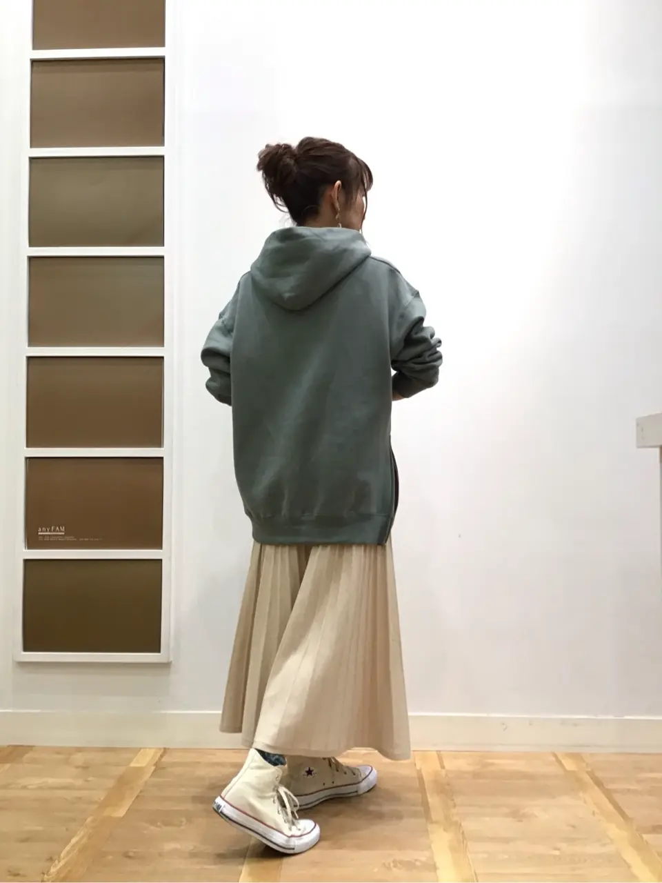 ANY 山口 コーディネート画像