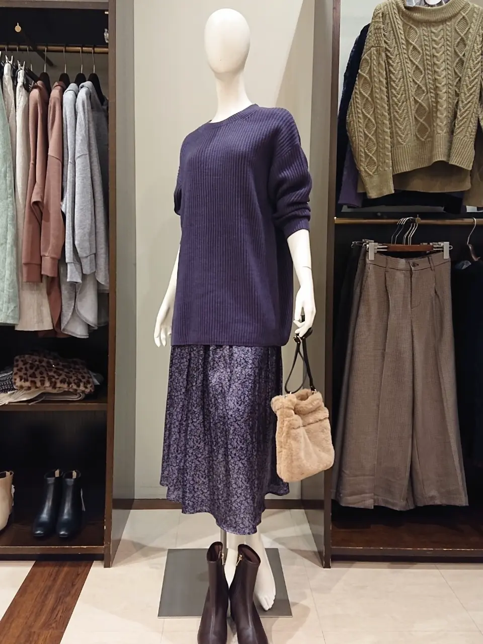 ANY 横田 コーディネート画像