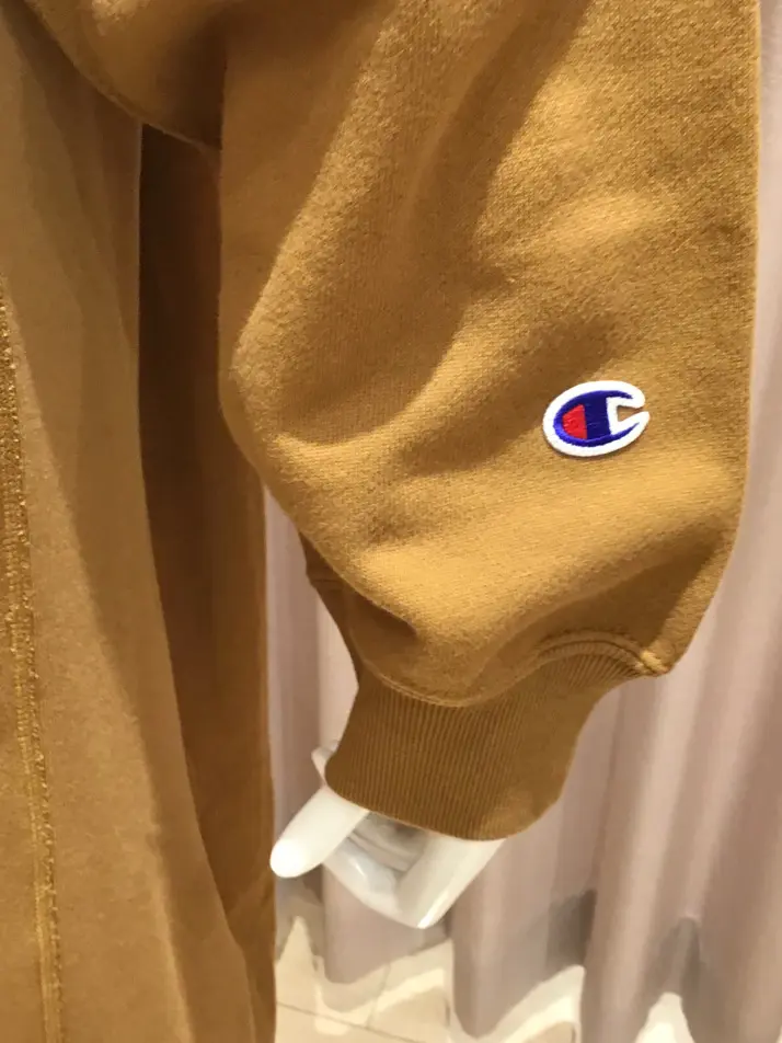 ANY 本吉 コーディネート画像