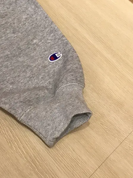 ANY 本吉 コーディネート画像