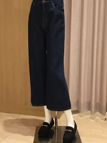 ANY 本吉 コーディネート画像