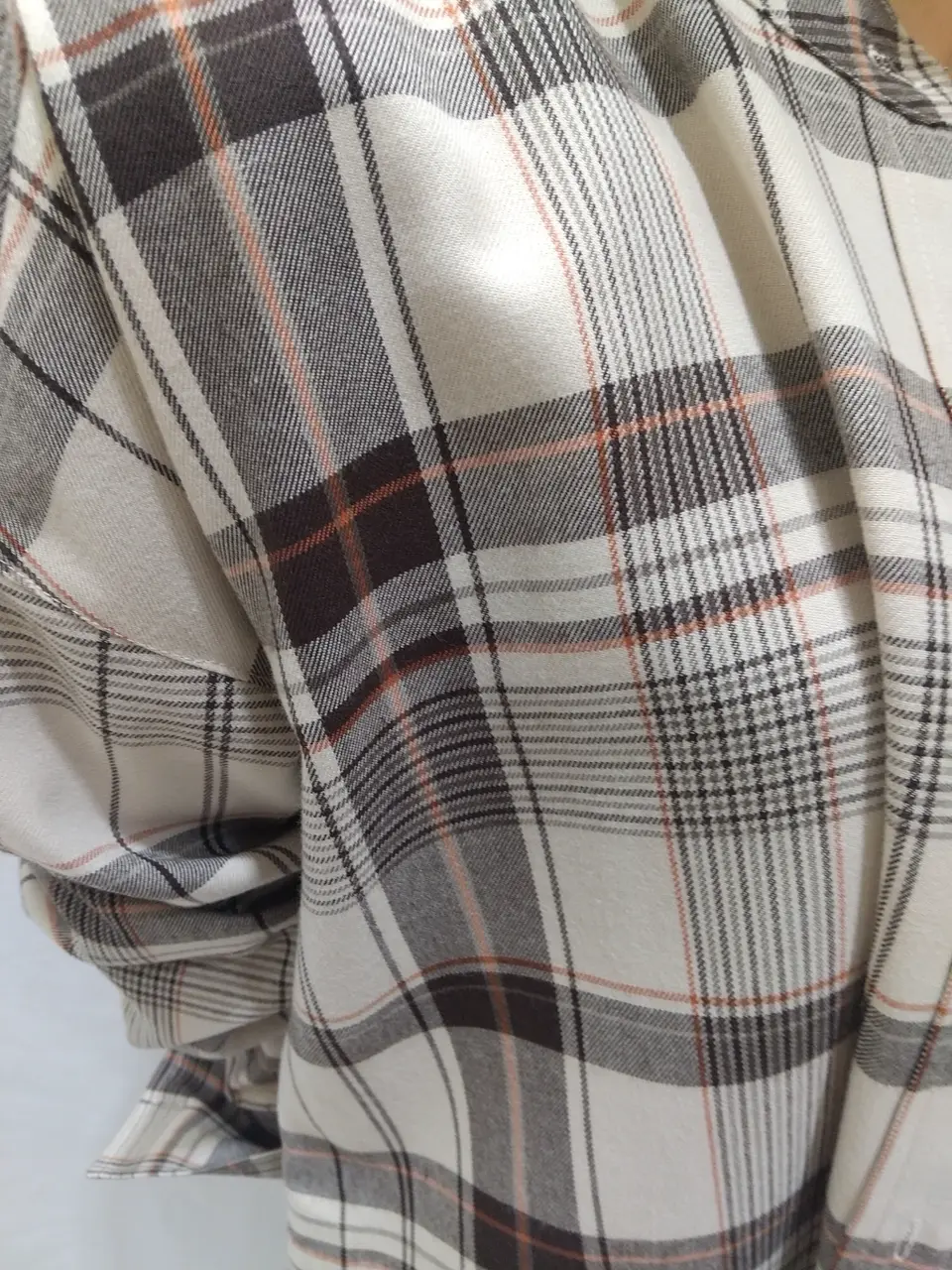 ANY 榎本 コーディネート画像