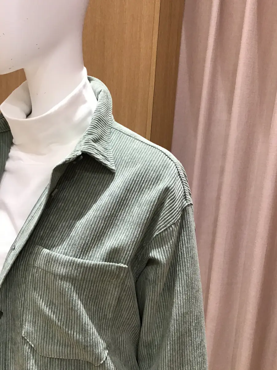 ANY 本吉 コーディネート画像