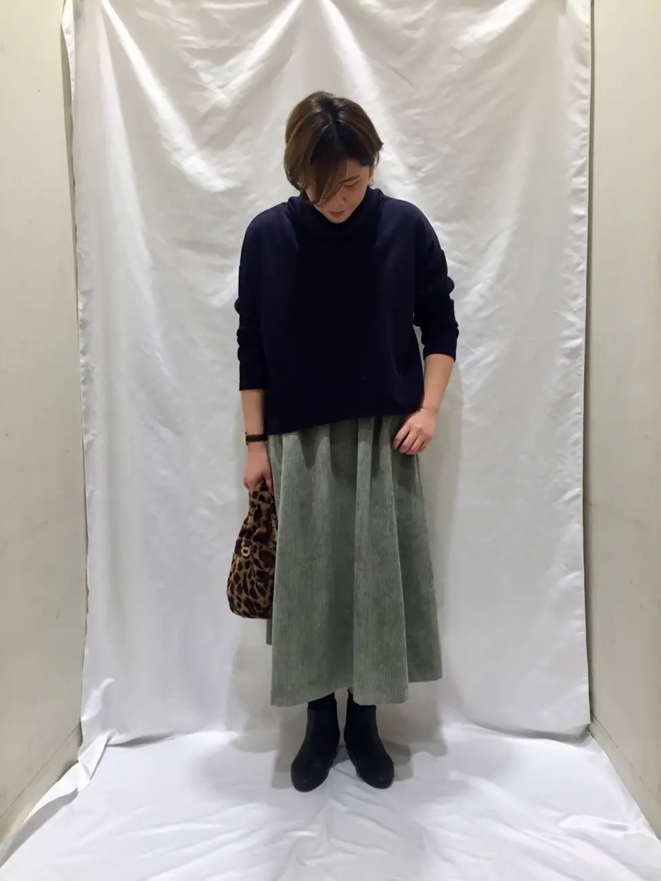 ANY 林 コーディネート画像