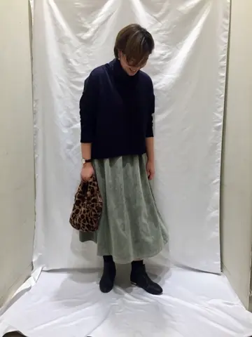 ANY 林 コーディネート画像