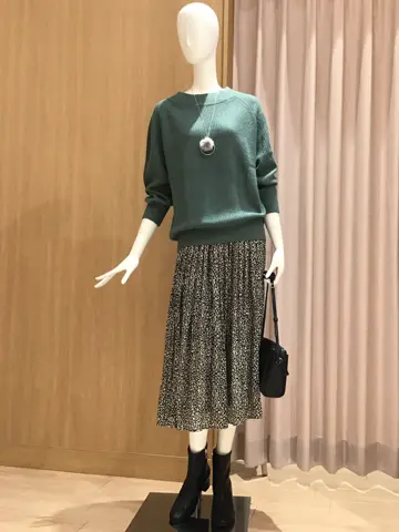 ANY 本吉 コーディネート画像