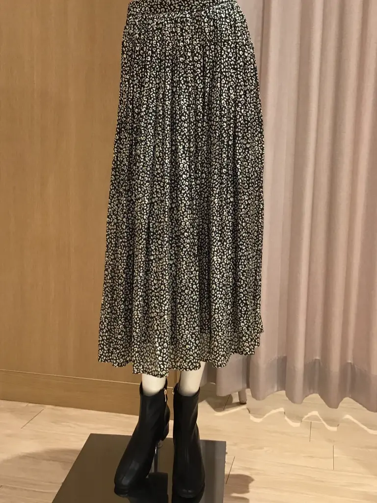 ANY 本吉 コーディネート画像