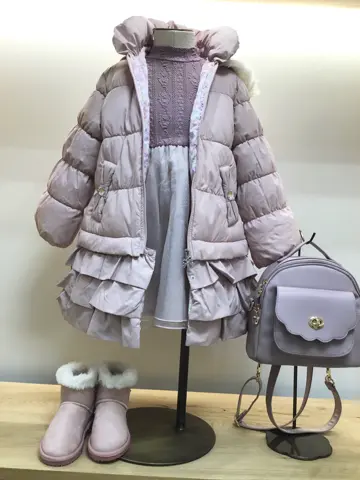 ANY 鈴木 コーディネート画像