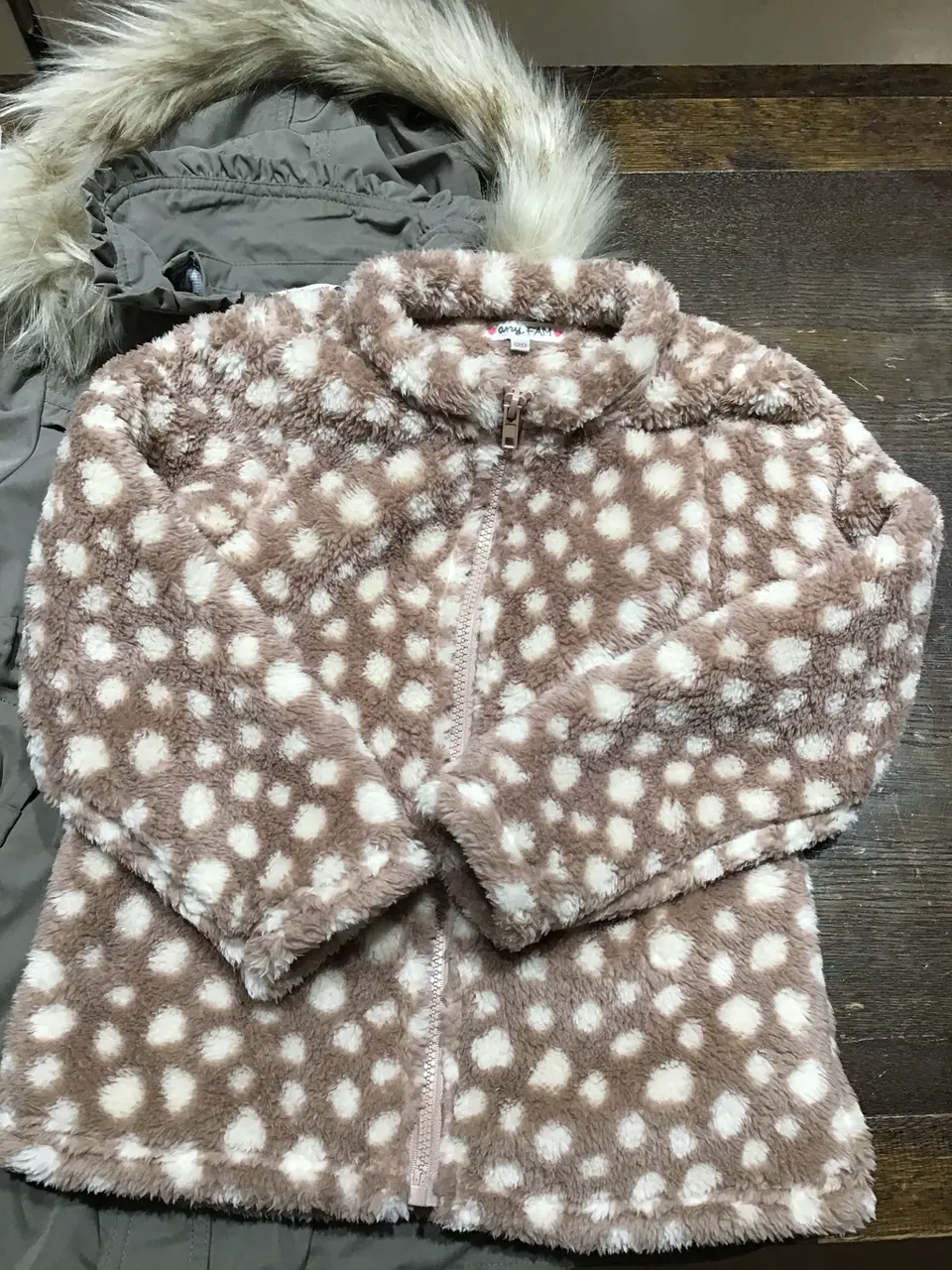 ANY 渡邊 コーディネート画像