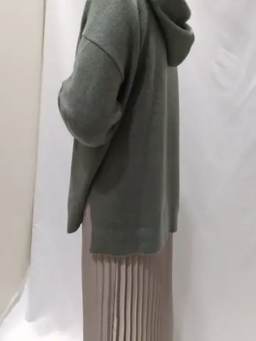 ANY 榎本 コーディネート画像