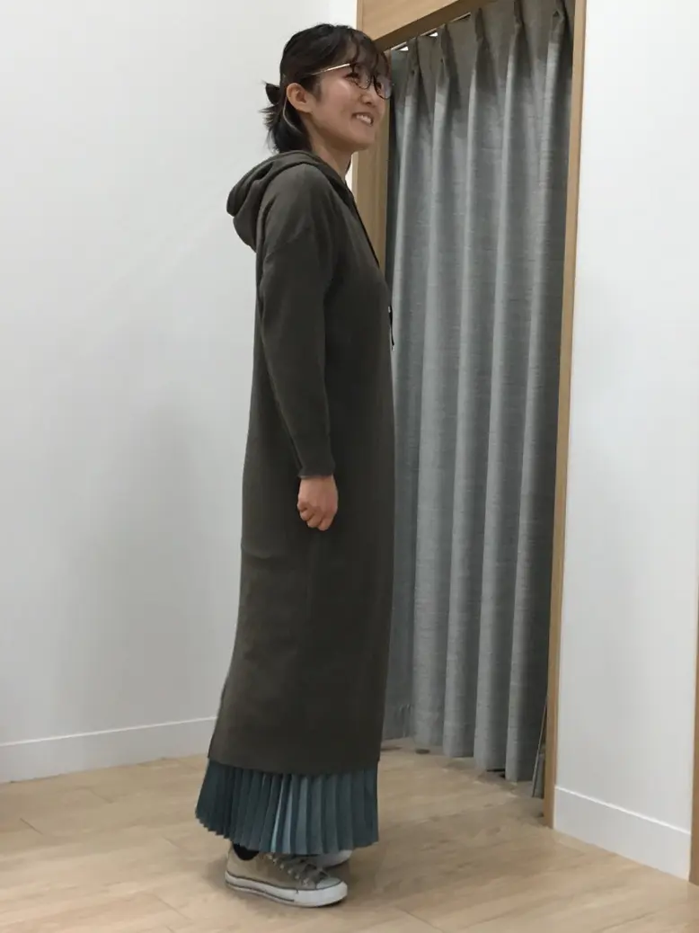 ANY 鈴木 コーディネート画像