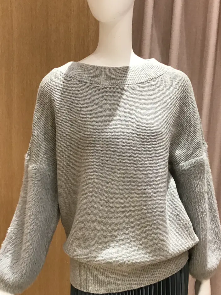 ANY 本吉 コーディネート画像