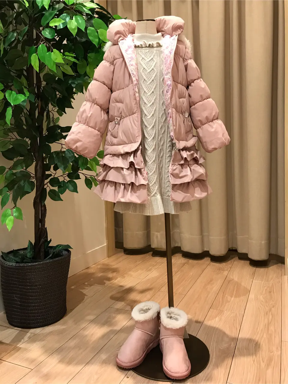 ANY スタッフ コーディネート画像