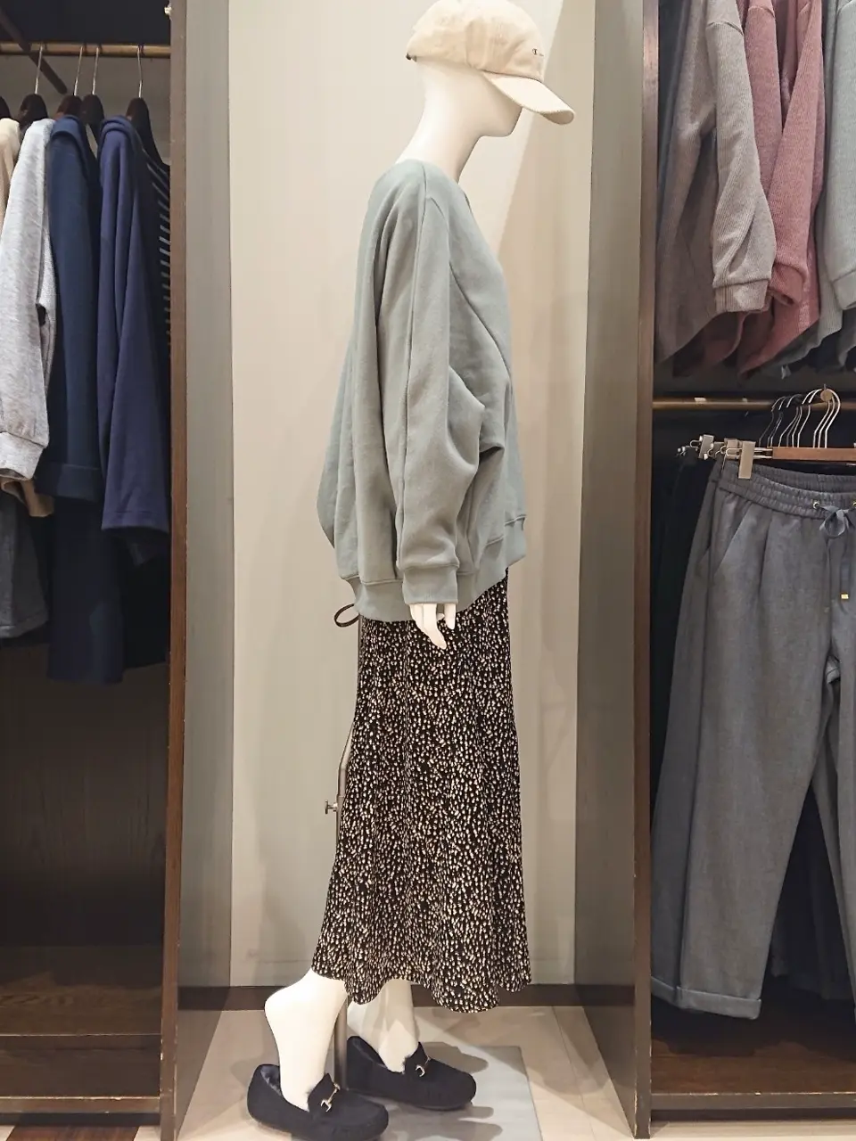 ANY 横田 コーディネート画像