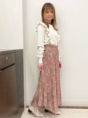 Feroux スタッフ コーディネート画像