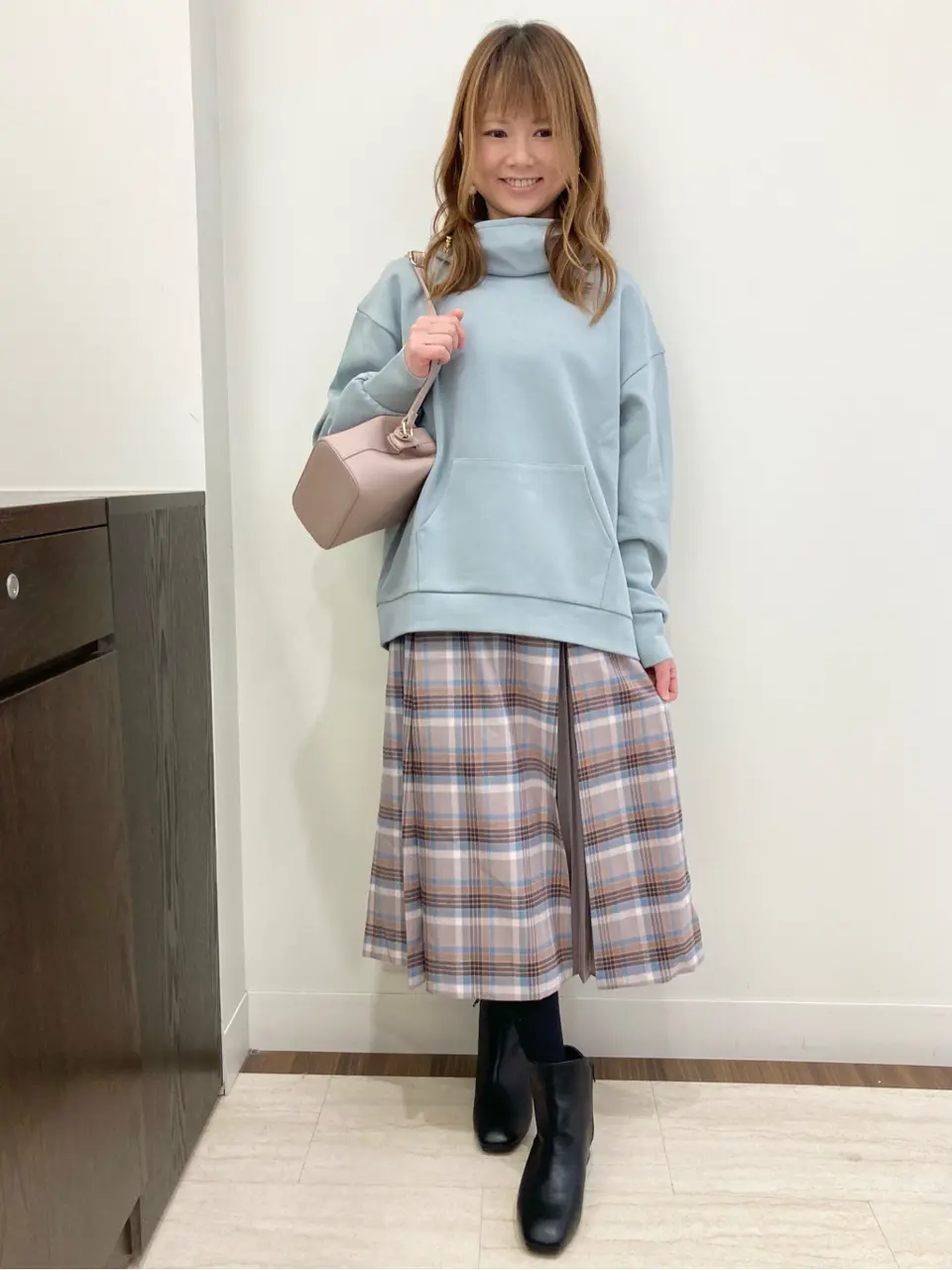 Feroux スタッフ コーディネート画像