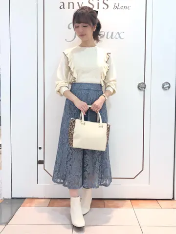 Feroux スタッフ コーディネート画像