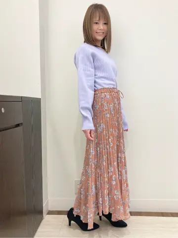 Feroux スタッフ コーディネート画像