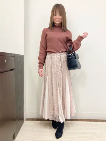 Feroux スタッフ コーディネート画像