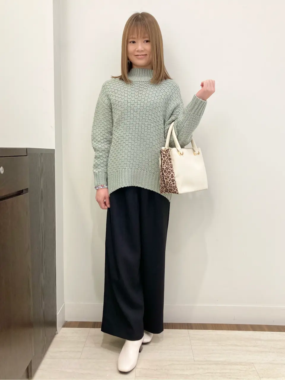 Feroux スタッフ コーディネート画像