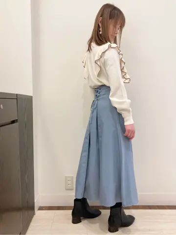 Feroux スタッフ コーディネート画像