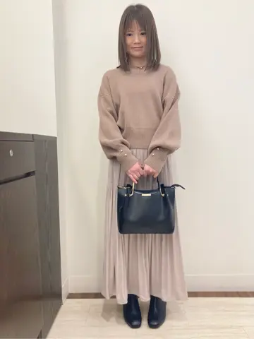 Feroux スタッフ コーディネート画像