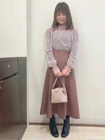 Feroux スタッフ コーディネート画像