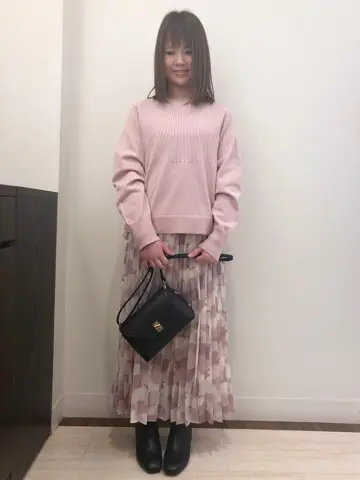 Feroux スタッフ コーディネート画像