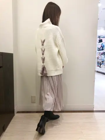 Feroux スタッフ コーディネート画像