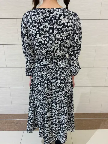 Feroux スタッフ コーディネート画像