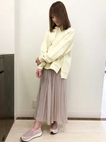 Feroux スタッフ コーディネート画像