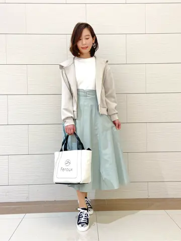 Feroux スタッフ コーディネート画像