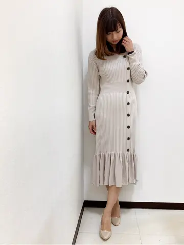 Feroux スタッフ コーディネート画像