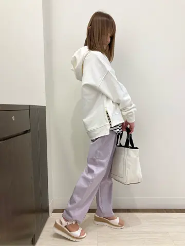 Feroux スタッフ コーディネート画像