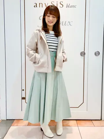 Feroux スタッフ コーディネート画像