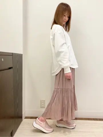 Feroux スタッフ コーディネート画像